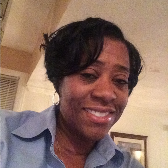 Meet your Posher, Donna - Picture 1 of 1